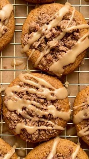 Pumpkin Crumble Cookie